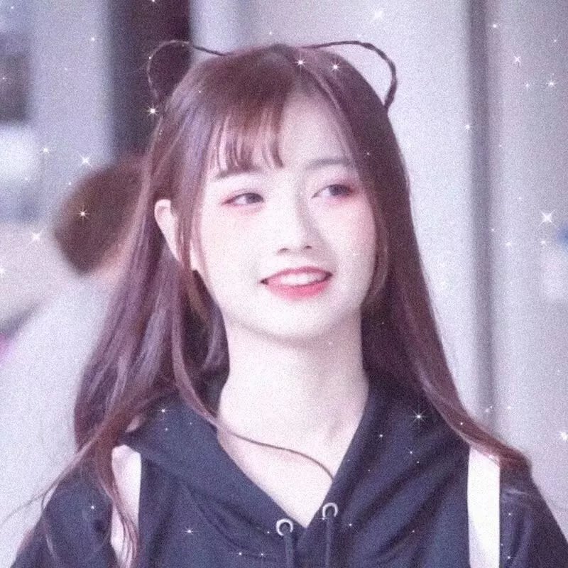 演员小林由美子 